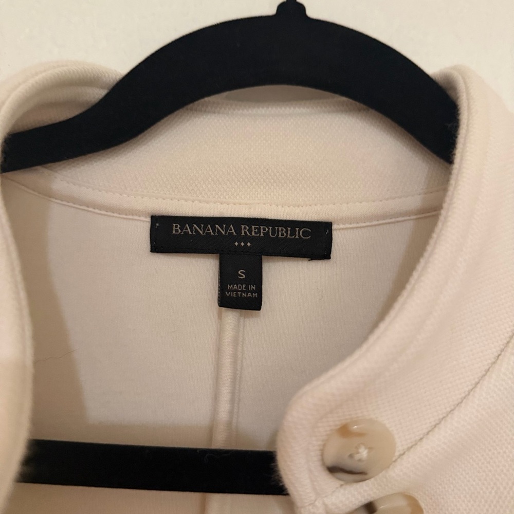 Cream jacket | banana republic - Picture 3 of 3